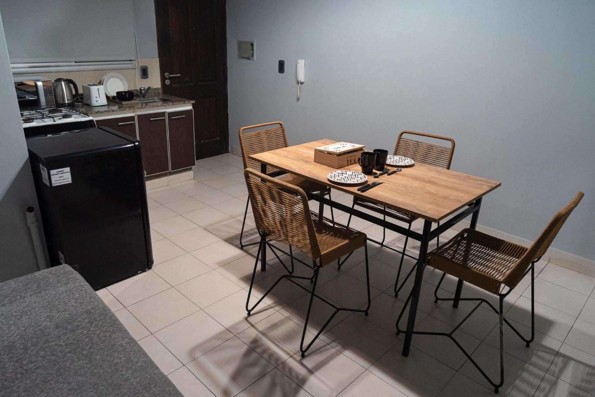 Apartamento Departamentos Marilian *